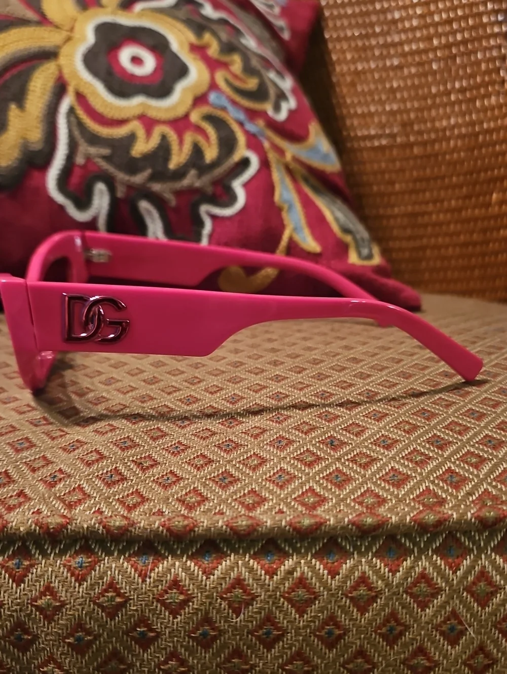Dolce & Gabbana Pink Cat Eye Sunglasses With Case And Protective Bag